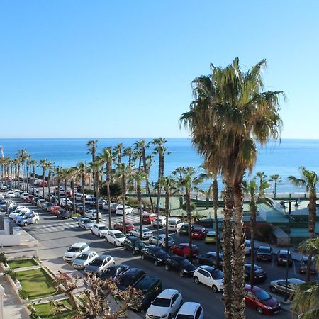 Beach Apartment El Faro Torrox Bagian luar foto