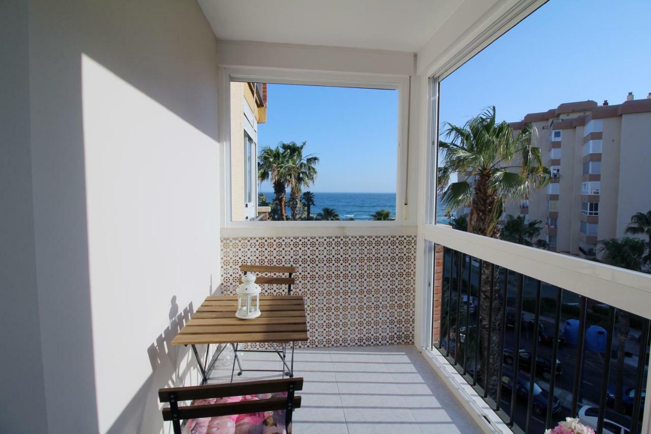 Beach Apartment El Faro Torrox Bagian luar foto