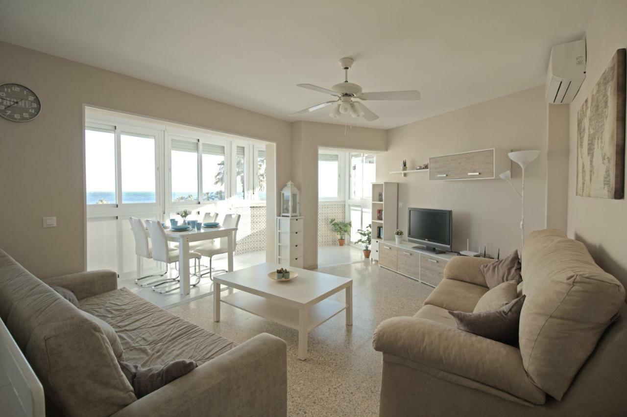 Beach Apartment El Faro Torrox Bagian luar foto